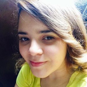 Meet your Posher, Daniela